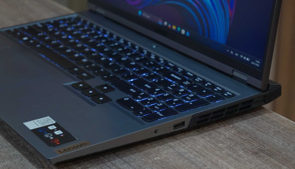 ГАРАНТІЯ Lenovo Legion 5 Pro (16" 2K 165Гц/Core i7-11800H/RAM 32ГБ/SSD 1000ГБ/RTX 3070 8ГБ)TVOYO