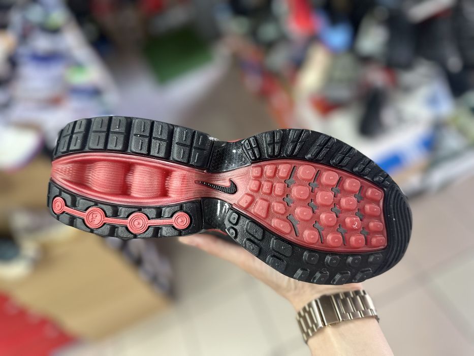 Кросівки Nike Air Max DN ( РОЗМІР 38 та 38,5 )