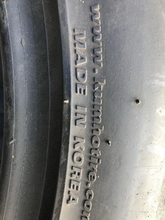 Kumho 235/55r19 пара резина шини б/у склад оригінал літо