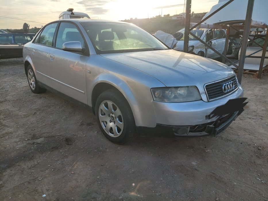 Audi A4 todas as peças disponíveis