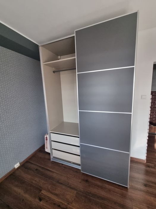 Skręcanie mebli paczkowanych /naprawa mebli/ wzmacnianie szaf, łóżek