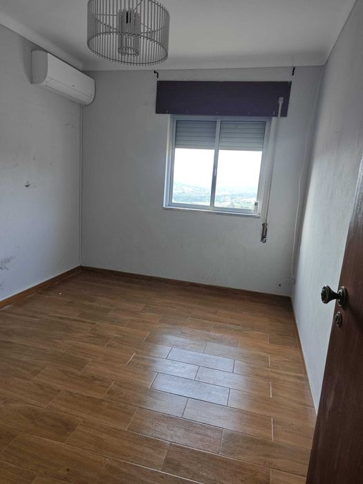 Moradia T2 em Cavadoude a 15 km da Guarda