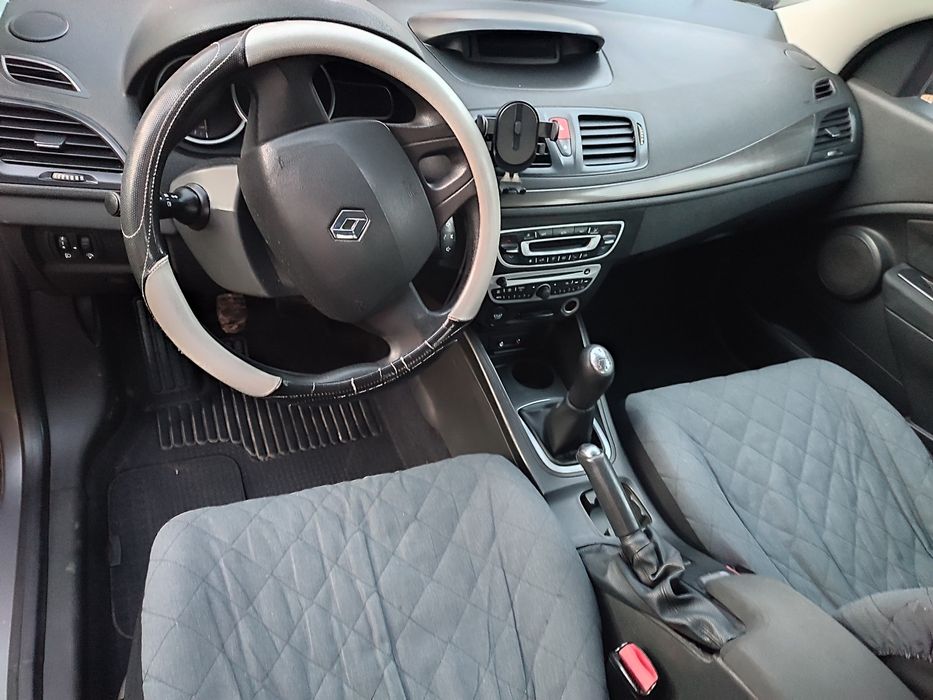 Продам Рено Меган 3
Технічно в хорошому стані, на надійному 1,5 дизель