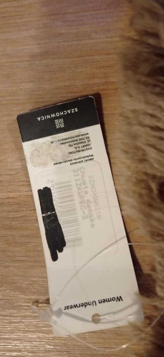 Nowa beżowa Duża chusta Ponczo szal Must-Have na Zimę 135/130cm