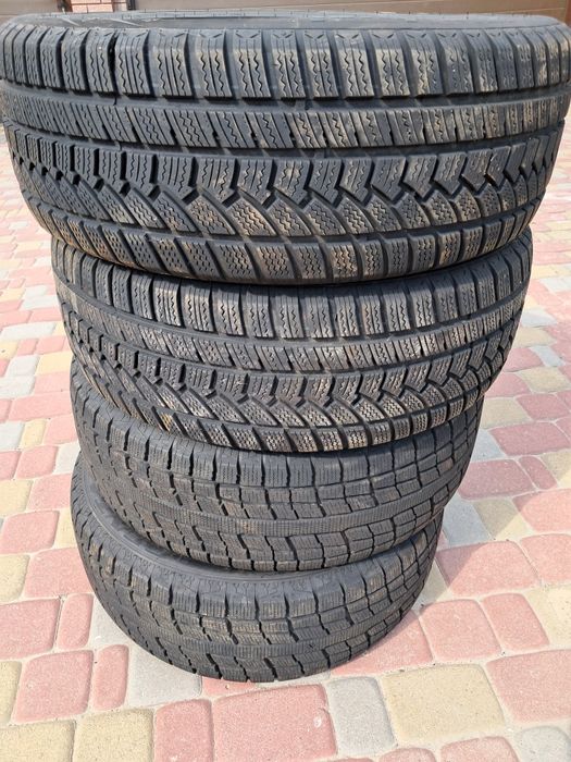 Продам резину на автомобиль
