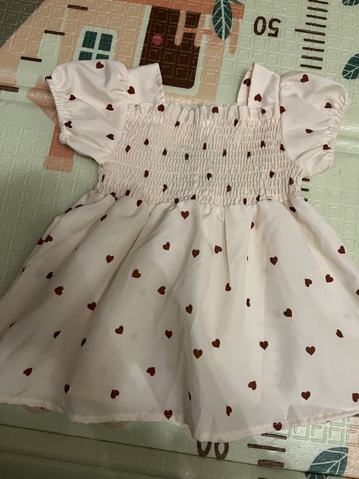 Продам платье для девочки