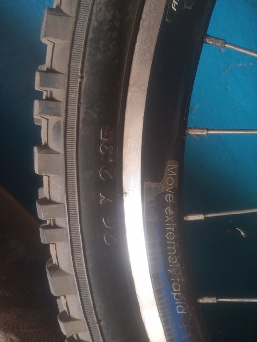 Велосипед двух підвіс