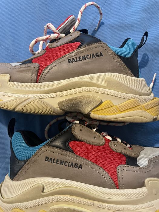 Balenciaga triple S