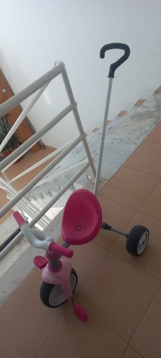 Triciclo Bebé com pega