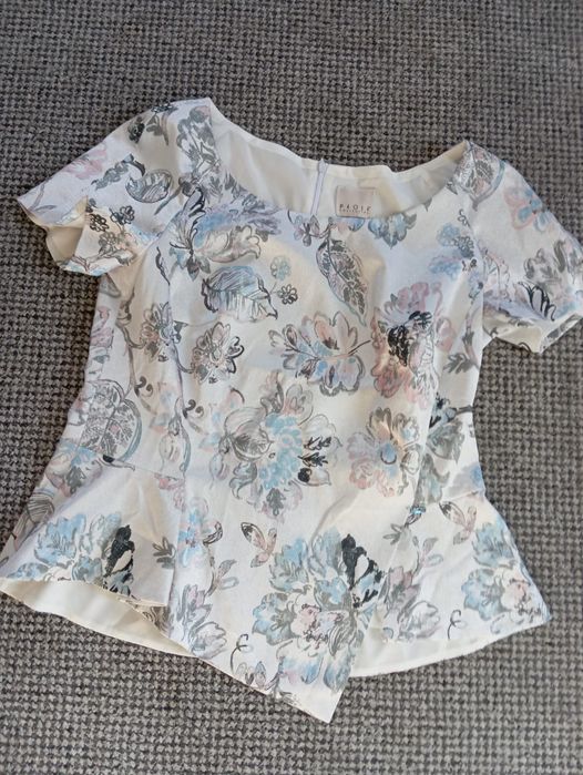 Bluzka w kwiaty r. M