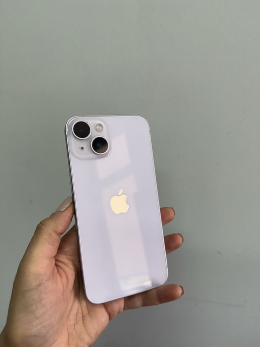IPhone 14 stan bardzo dobry bateria 76%