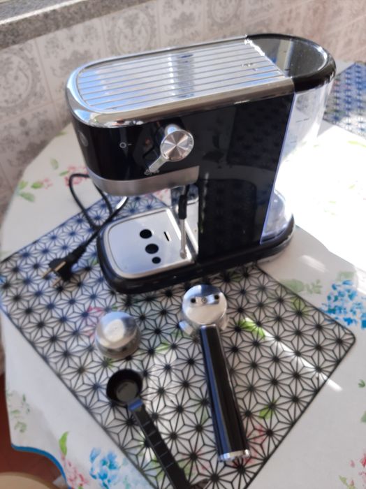 Maquina café  4 meses de uso