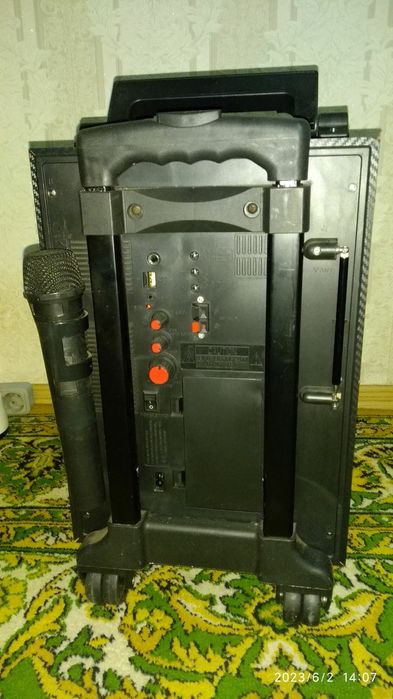 Музыкальный караоке