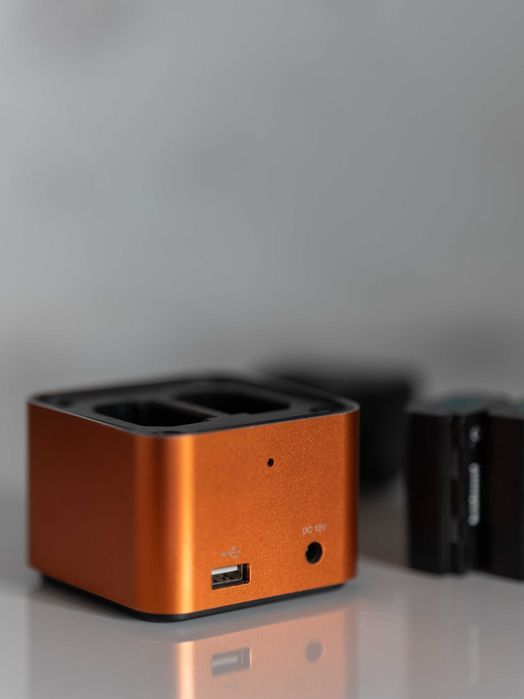 HAHNEL ProCube 2 Charger + 3 HAHNEL Batteries64740411653251123