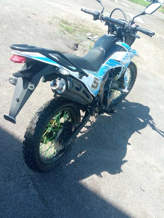 Продаються лонкін sx1.