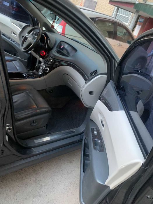 Subaru Tribeka 2008 г. В 10