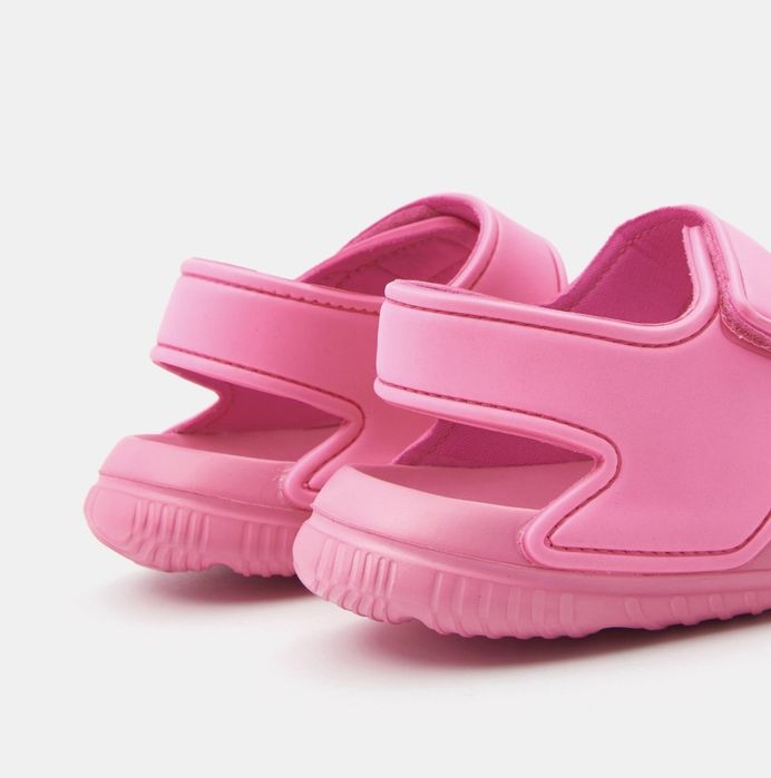 Сандалії босоніжки капці рожеві пінна Sinsay