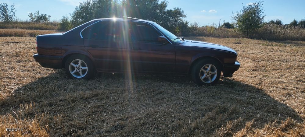 Продам! BMW 525I