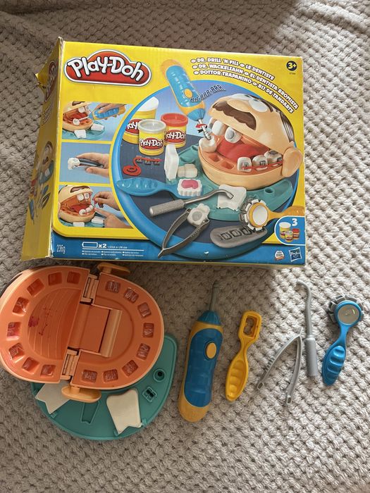 Playdoh Зубастик набір стоматолога