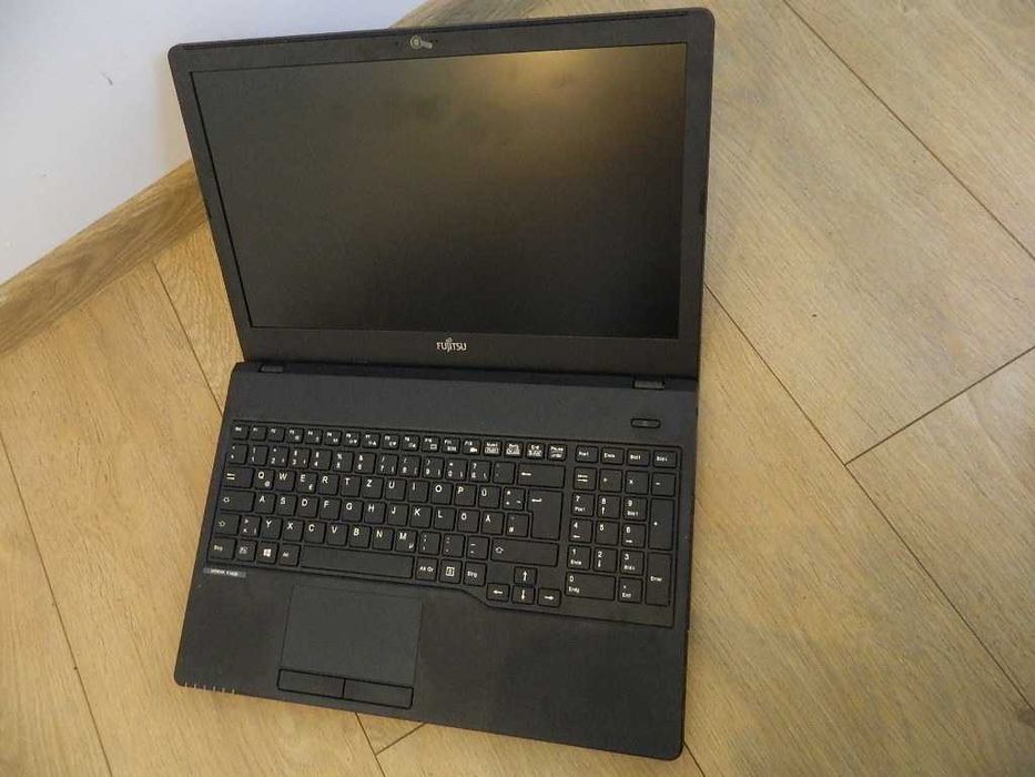 Fujitsu Lifebook A357 Core i5 7gen
