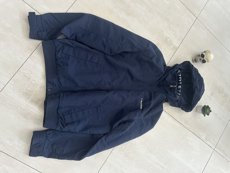 Курточка/Вітровка tommy hilfiger