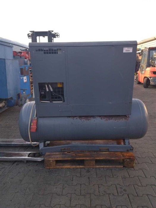 Sprężarka śrubowa Atlas Copco GX11FF,11KW,S015318