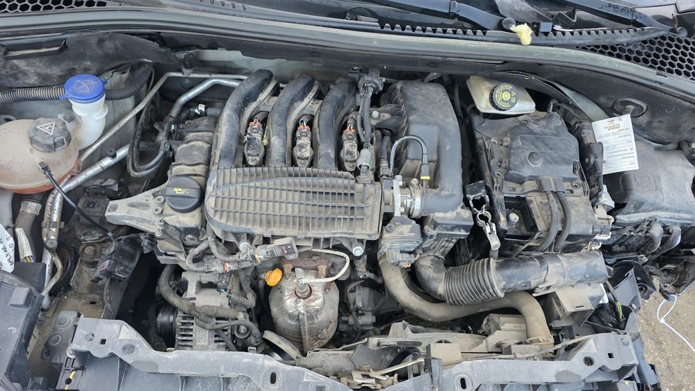 Silnik 1.2 THP HMZ citroen c3 II DS3 Peugeot 208