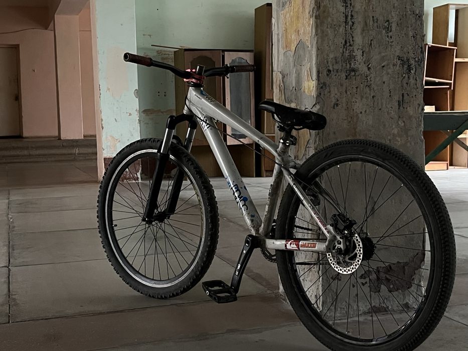 Giant Brass 1 - гірський велосипед з Rock Shox Silver БЕЗ ТОРМОЗІВ!!