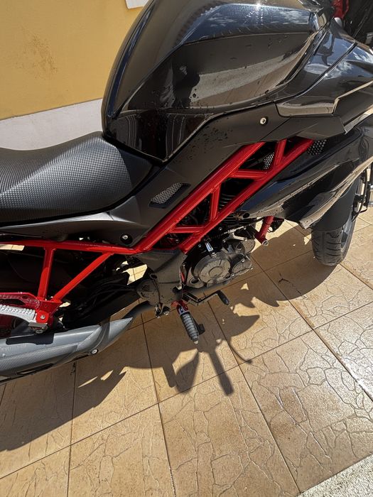Moto benelli 125