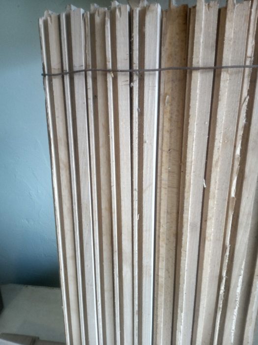 Piękny parkiet dębow  KL I- odcień jasny dąb