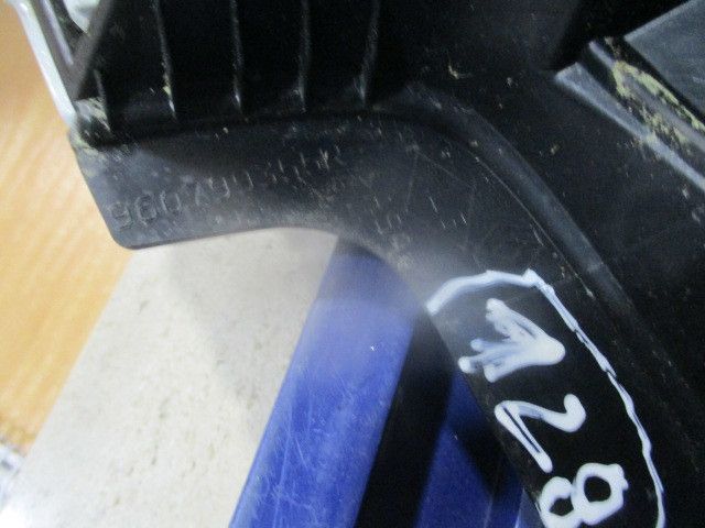 Spoiler / aileron da tampa da mala RENAULT Twingo III (BCM_)
