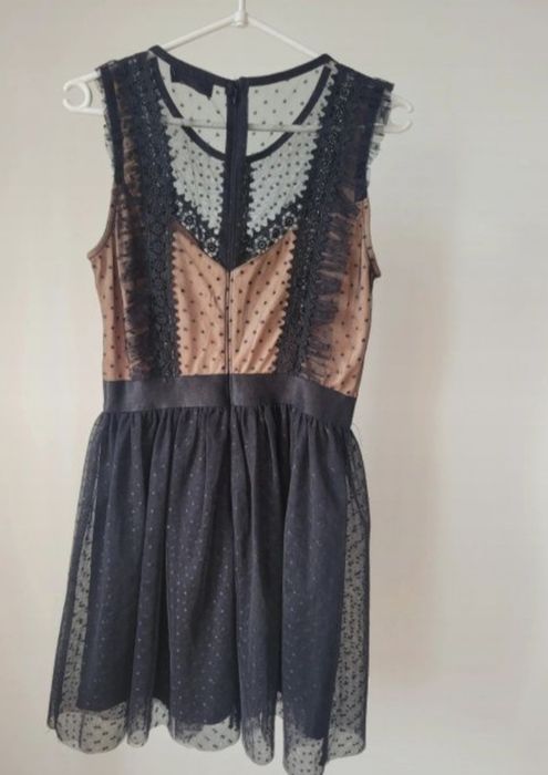 Sukienka czarno/beżowa koronką na wesele/studniówkę