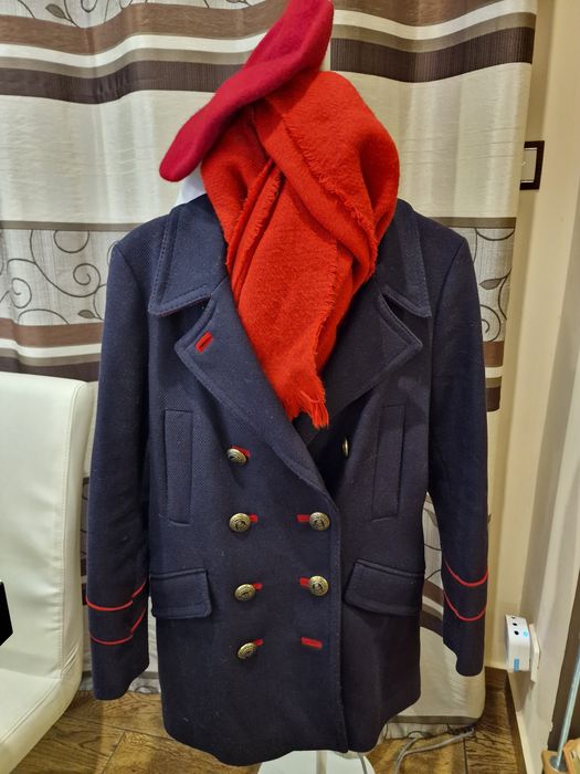 Płaszcz zara xs w zestawie z szalikiem i beretem
