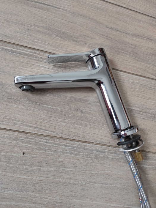 Bateria umywalkowa FERRO