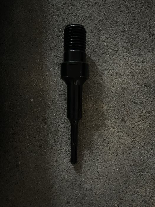 Broca de perfuração diamantada