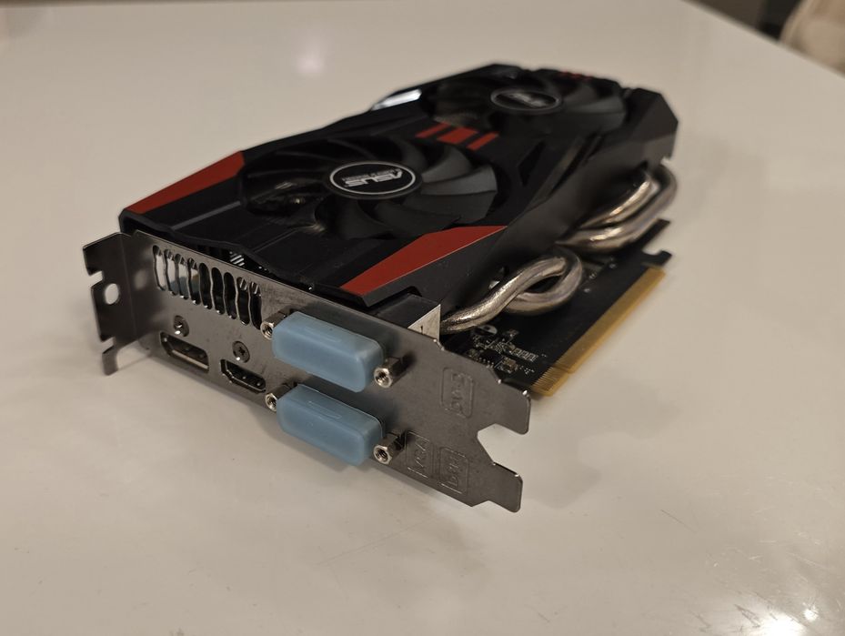 DS Cube, Gygabyte, Intel Core i5, GeForce GTX, G.Skill Ripjaws X 16GB