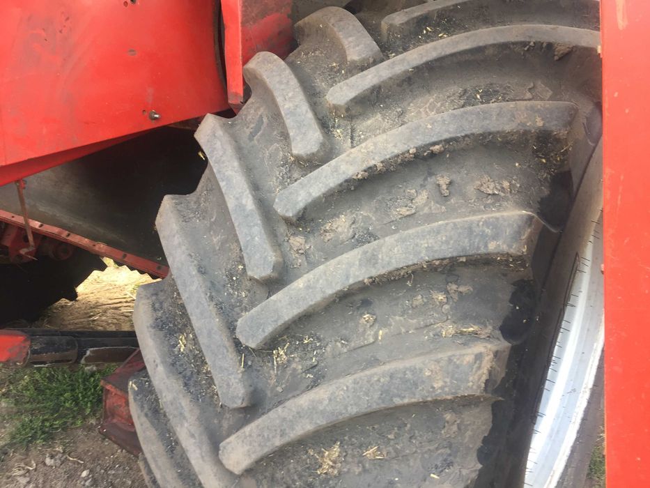 Комбайн Massey Ferguson 40 RS
