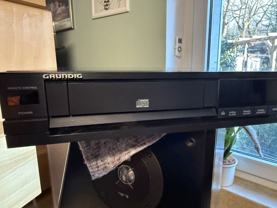 Grundig CD 8150, TDA 1543