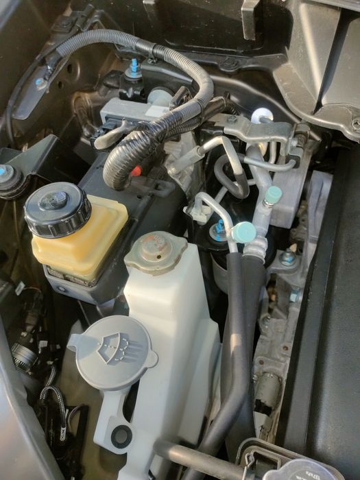 Продам 7-містний мінівен Nissan Quest 2017р.3.5 бензин