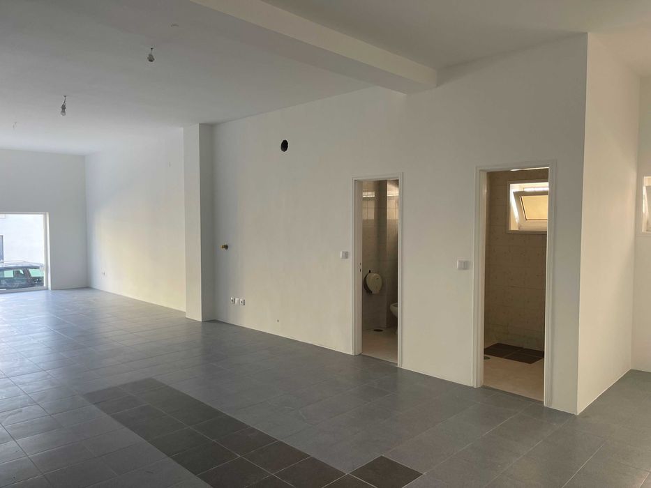 Alugo Loja 80 m2 ao Forno - Rio Tinto