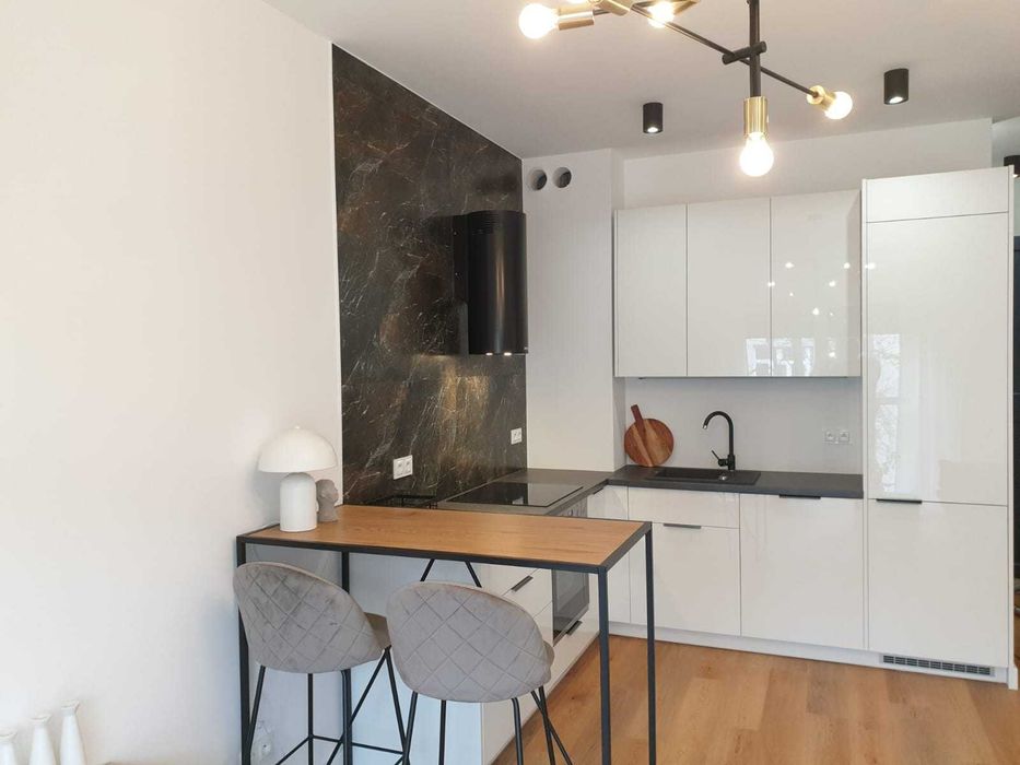 Apartament z windą  i parkingiem- ul. Batorego