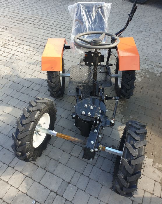 Міні трактор 4×4
