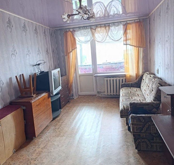 Сдам 1 комнатную квартиру левый берег 11й район