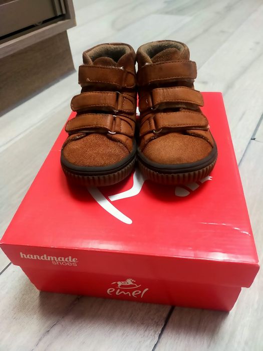 Buty dziecięce firmy Emel
