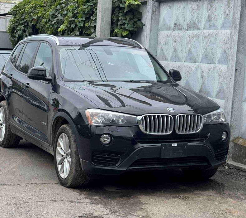 Четверть BMW X3 F25 криша дах ланжерон порог поріг БМВ Х3 Ф25 стійка