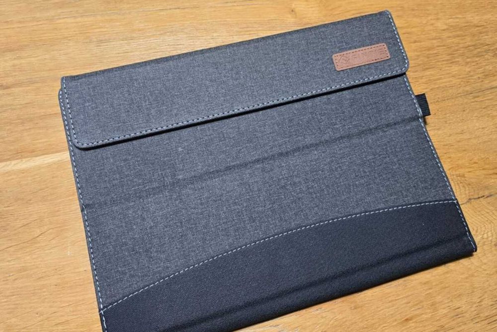 Etui / Pokrowiec Microsoft Surface PRO 9