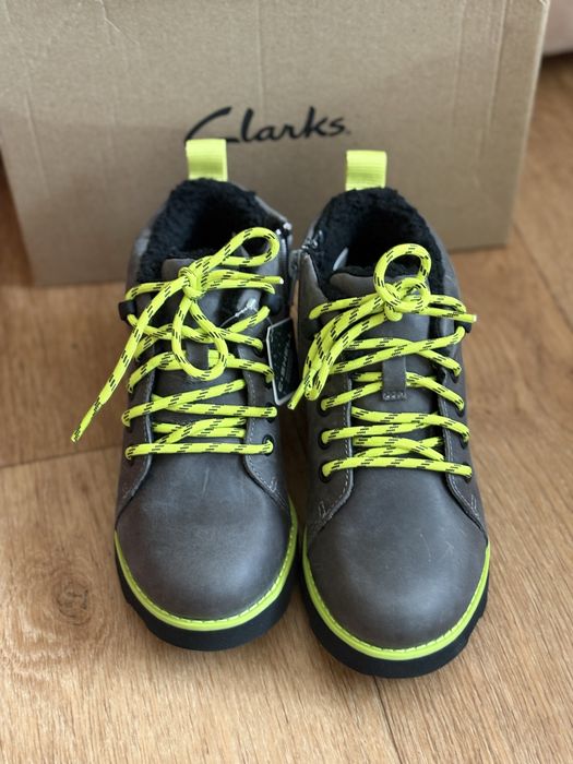 Дитячі черевики Clarks