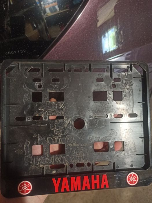 Рамка номерного знаку Yamaha