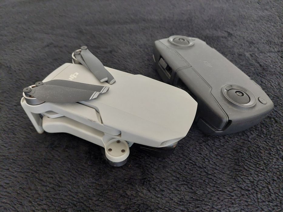 DJI Mavic Mini z akcesoriami
