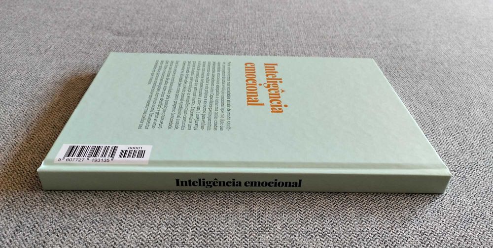 Livro "Intekigência Emocional" Pablo Fernández-Berrocal